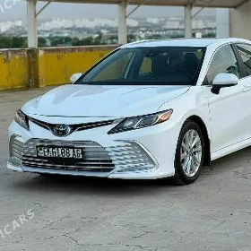 Toyota Camry 2023