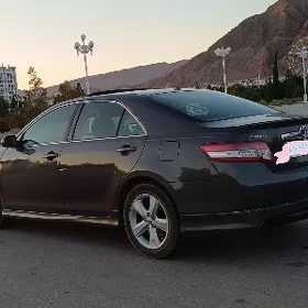 Toyota Camry 2011