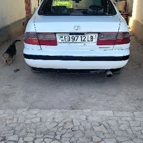 Toyota Corona 1995