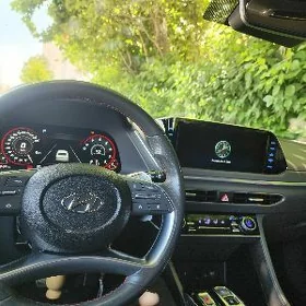 Hyundai Sonata 2022