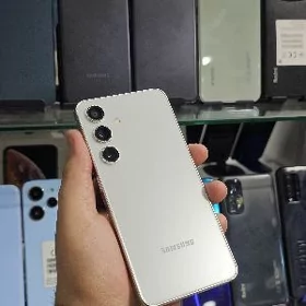 Samsung S24 8/256