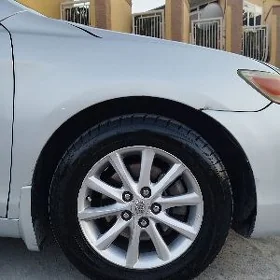 Toyota Camry 2010