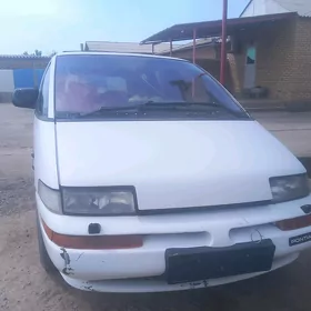 Toyota Sienna 1997
