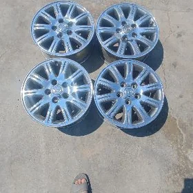 tayota disga R16 angar