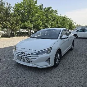 Hyundai Elantra 2019