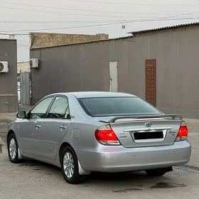 Toyota Camry 2003