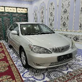 Toyota Camry 2005