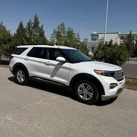 Ford Explorer 2022