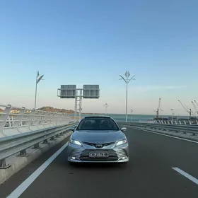 Toyota Camry 2022