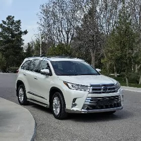 Toyota Highlander 2018