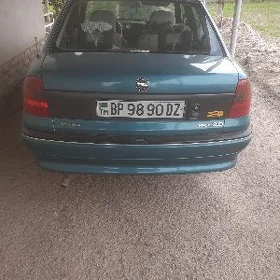 Opel Astra 1996