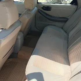Toyota Avalon 1999