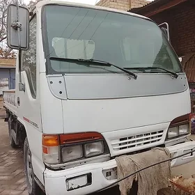 Isuzu Elf 1999