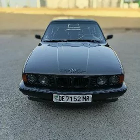BMW 525 1992