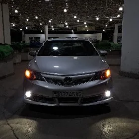 Toyota Camry 2013