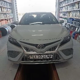Toyota Camry 2023