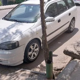 Opel Astra 2001