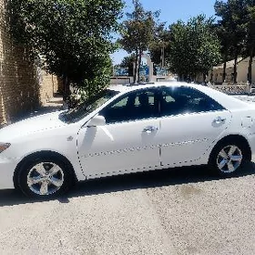 Toyota Camry 2004