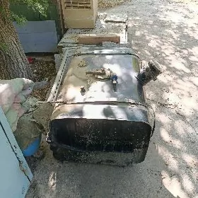 бак 200л