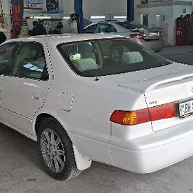 Toyota Camry 1999