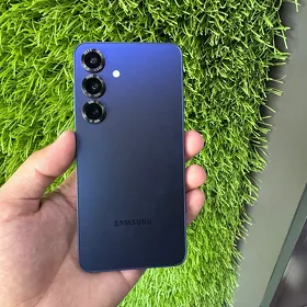 Samsung S25