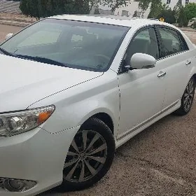 Toyota Avalon 2011