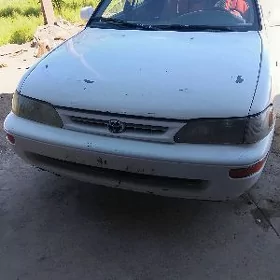 Toyota Corolla 1995