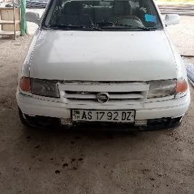 Opel Astra 1993