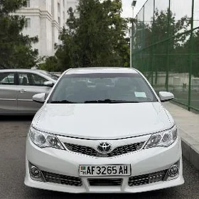 Toyota Camry 2012