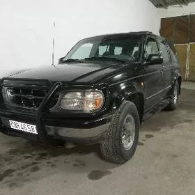 Ford Explorer 1999