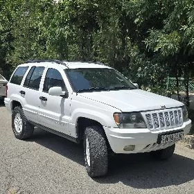 Jeep Grand Cherokee 2003