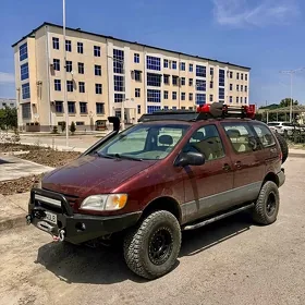 Toyota Sienna 2002