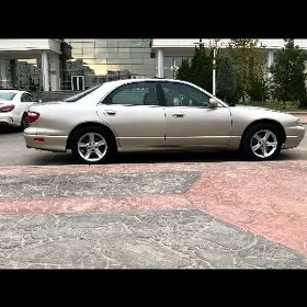 Mazda Millenia 1999