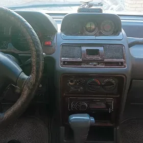 Mitsubishi Pajero 1991