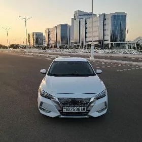 Nissan Sentra 2022