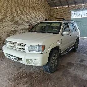 Nissan Pathfinder 2002