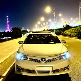 Toyota Camry 2013