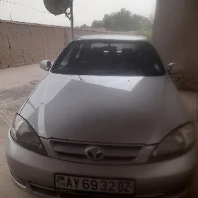 Daewoo Lacetti 2004
