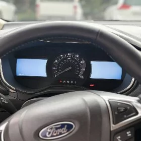 Ford Fusion 2020