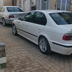 BMW E39 2002