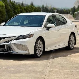 Toyota Camry 2022