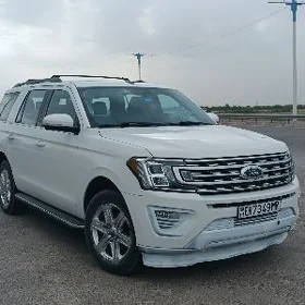 Ford Expedition 2021