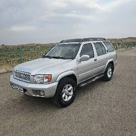 Nissan Pathfinder 2003