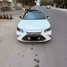 Lexus ES 350 2019