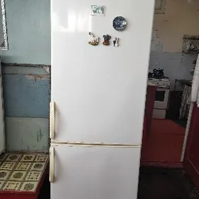 ХОЛОДИЛЬНИК ПОЗИС