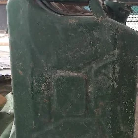 канистр