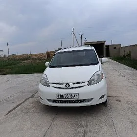 Toyota Sienna 2009