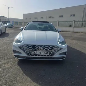 Hyundai Elantra 2021