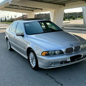 BMW 528 2003