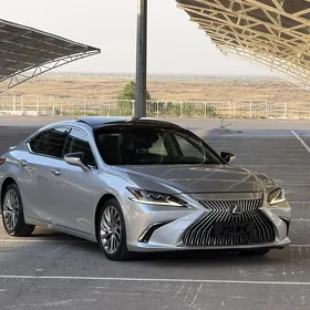 Lexus ES 350 2019